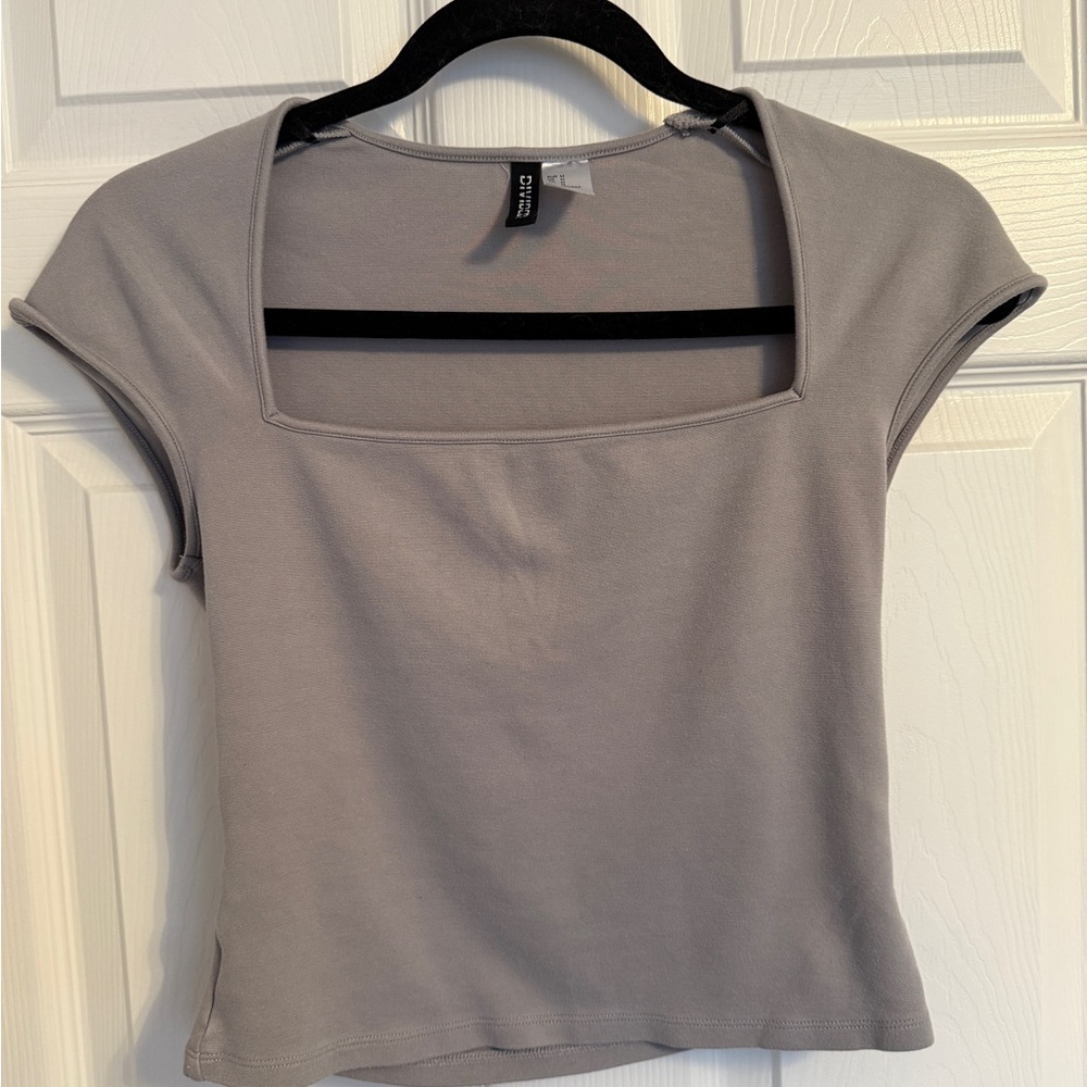 H&M Light Gray Square Neck Tee